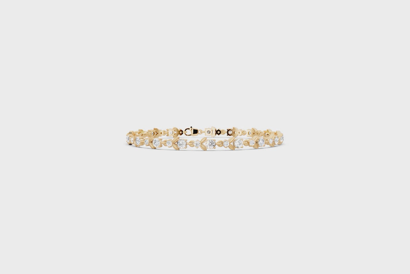 Noir Laurel Radiance Bracelet for Women with Round Brilliant Lab Grown Diamond